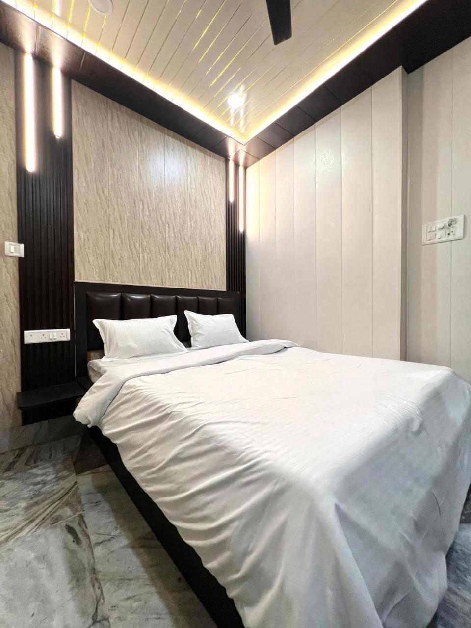 Durga P Guest House Near Harishchandra Ghat 瓦拉纳西 外观 照片