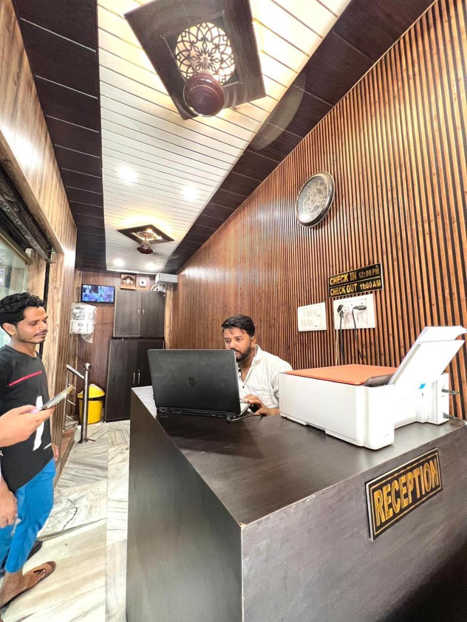Durga P Guest House Near Harishchandra Ghat 瓦拉纳西 外观 照片